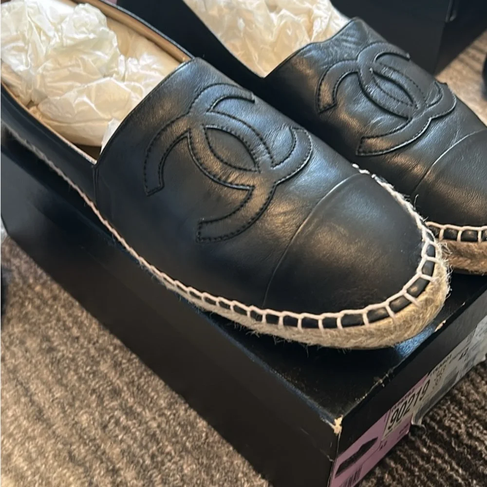 CHANEL Black Leather Espadrilles with CC Logo - Size 42